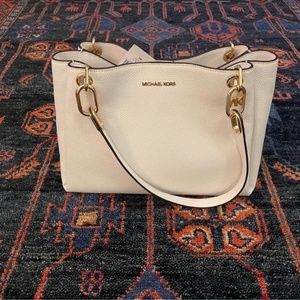 Michael Kors Trisha Pebbled Leather Purse